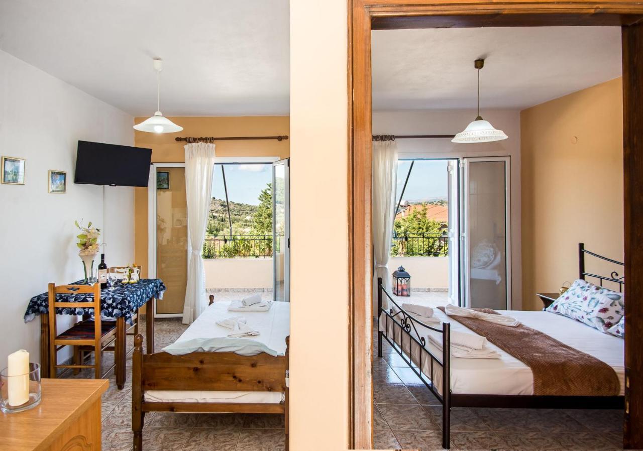 Aristotelis Apartments Razáta Extérieur photo