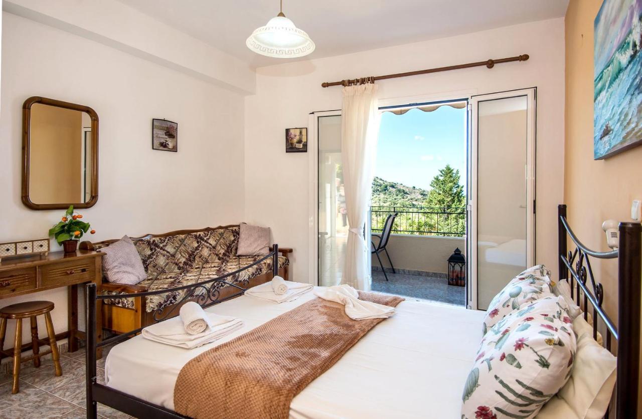 Aristotelis Apartments Razáta Extérieur photo