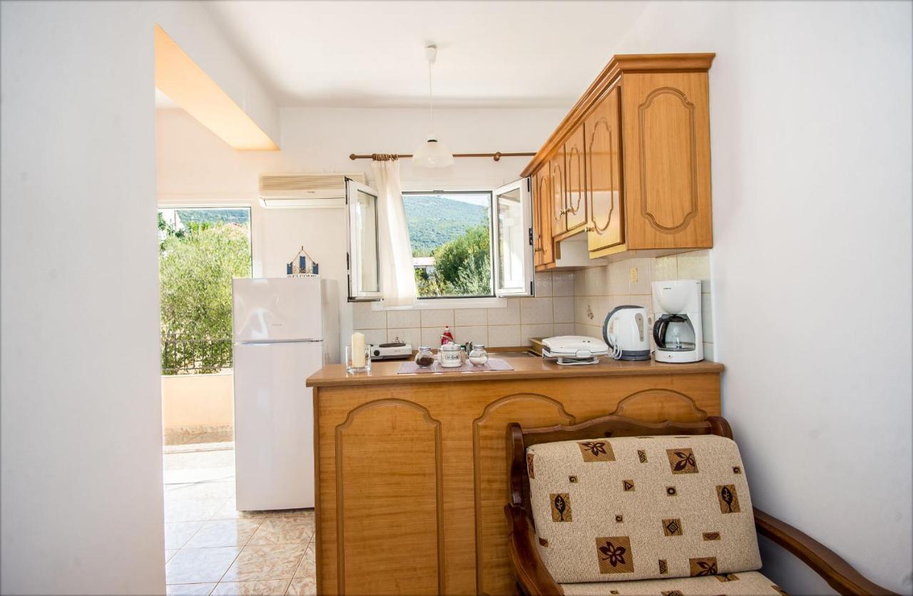Aristotelis Apartments Razáta Extérieur photo