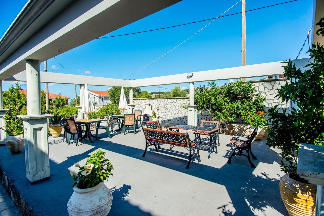 Aristotelis Apartments Razáta Extérieur photo