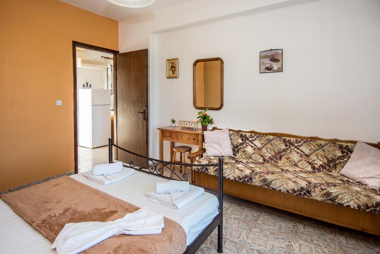 Aristotelis Apartments Razáta Extérieur photo